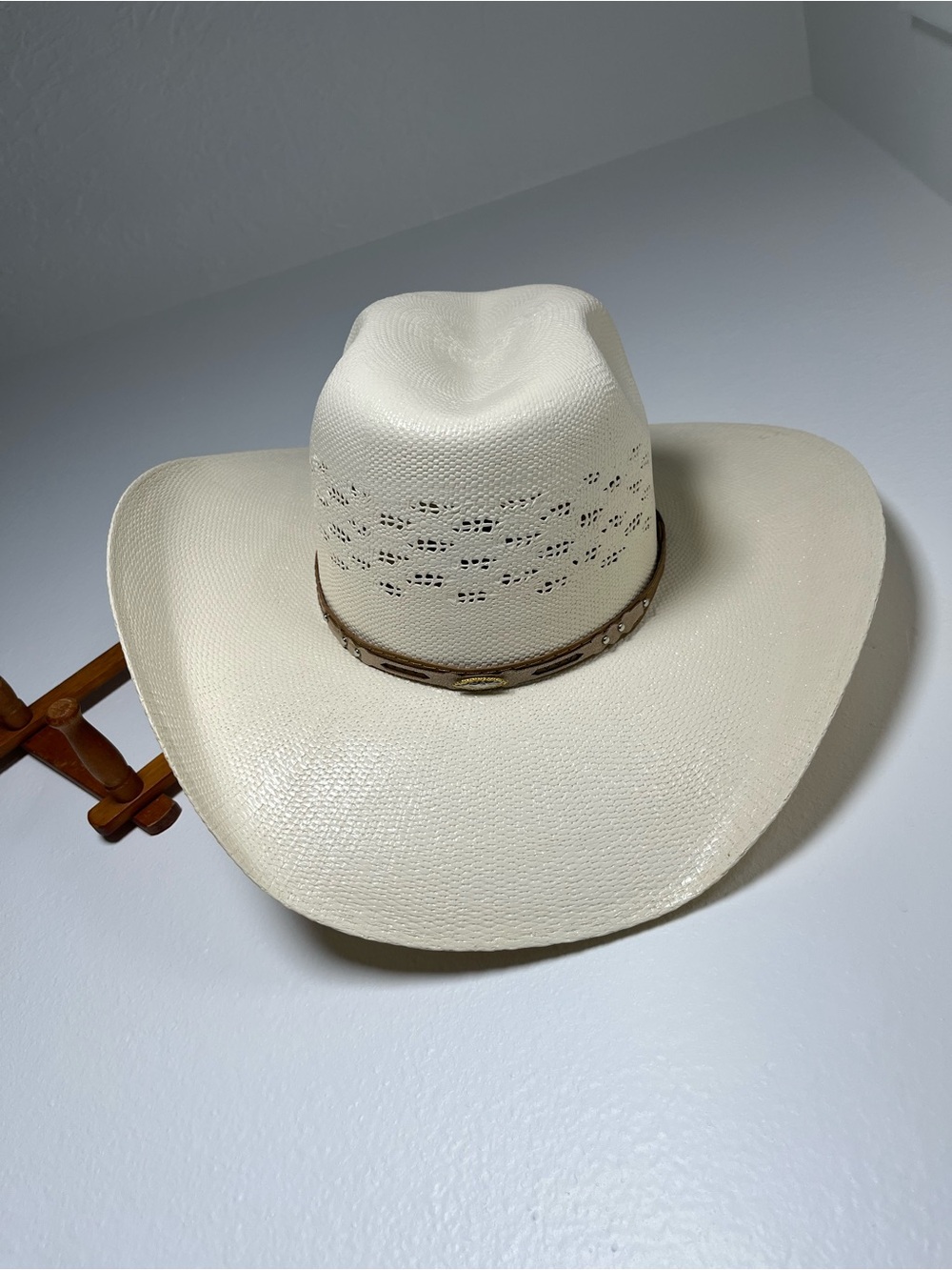Hard Straw Cowboy Hat with Leather Band - Ivory SIZE L